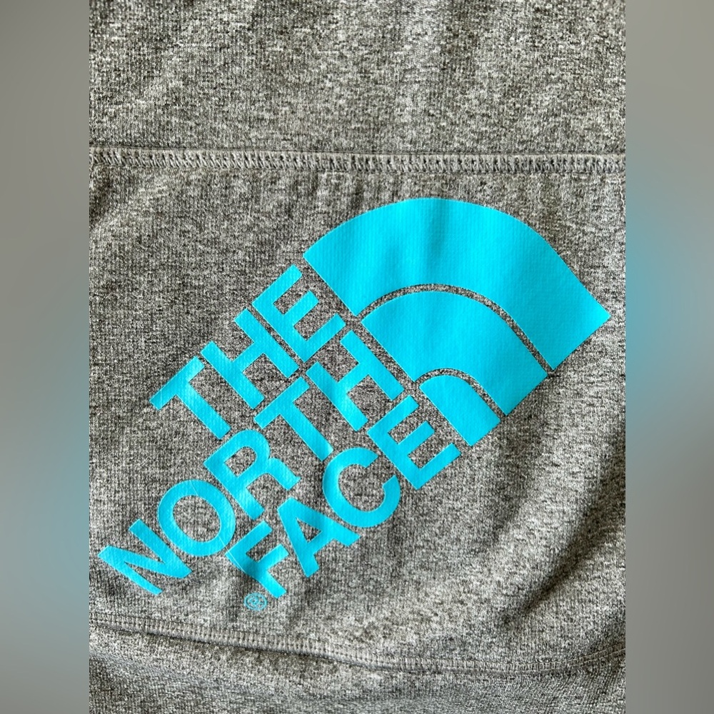 Women’s north face dry fit